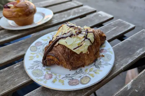 Pralin Patisserie photo 1